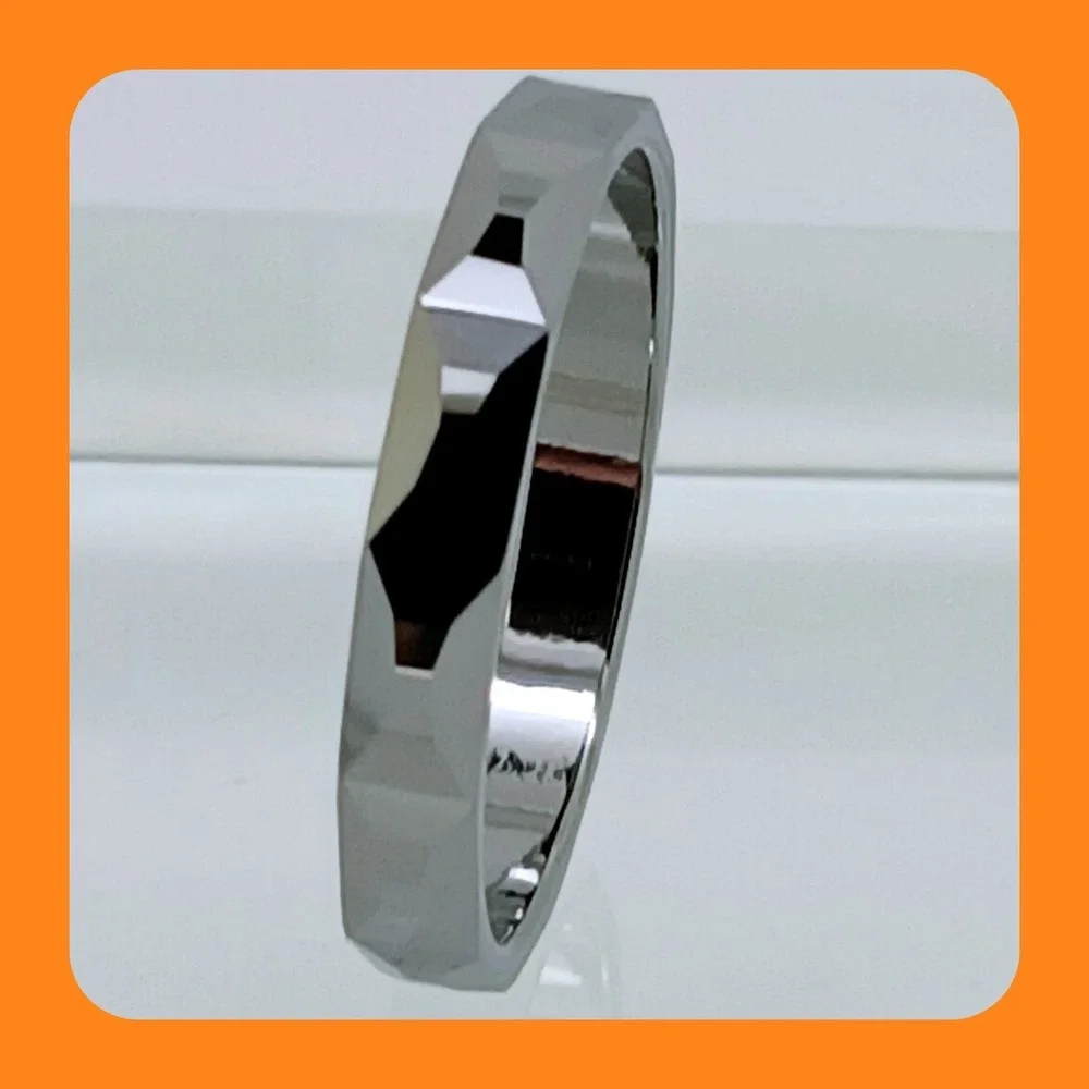 Vintage Tungsten Faceted Geometric Ring Silver Tone 4mm Band Size 11.5 Y2K NOS